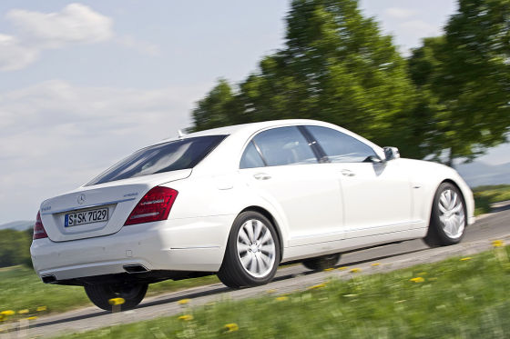Mercedes S 400 Hybrid 7G-Tronic 